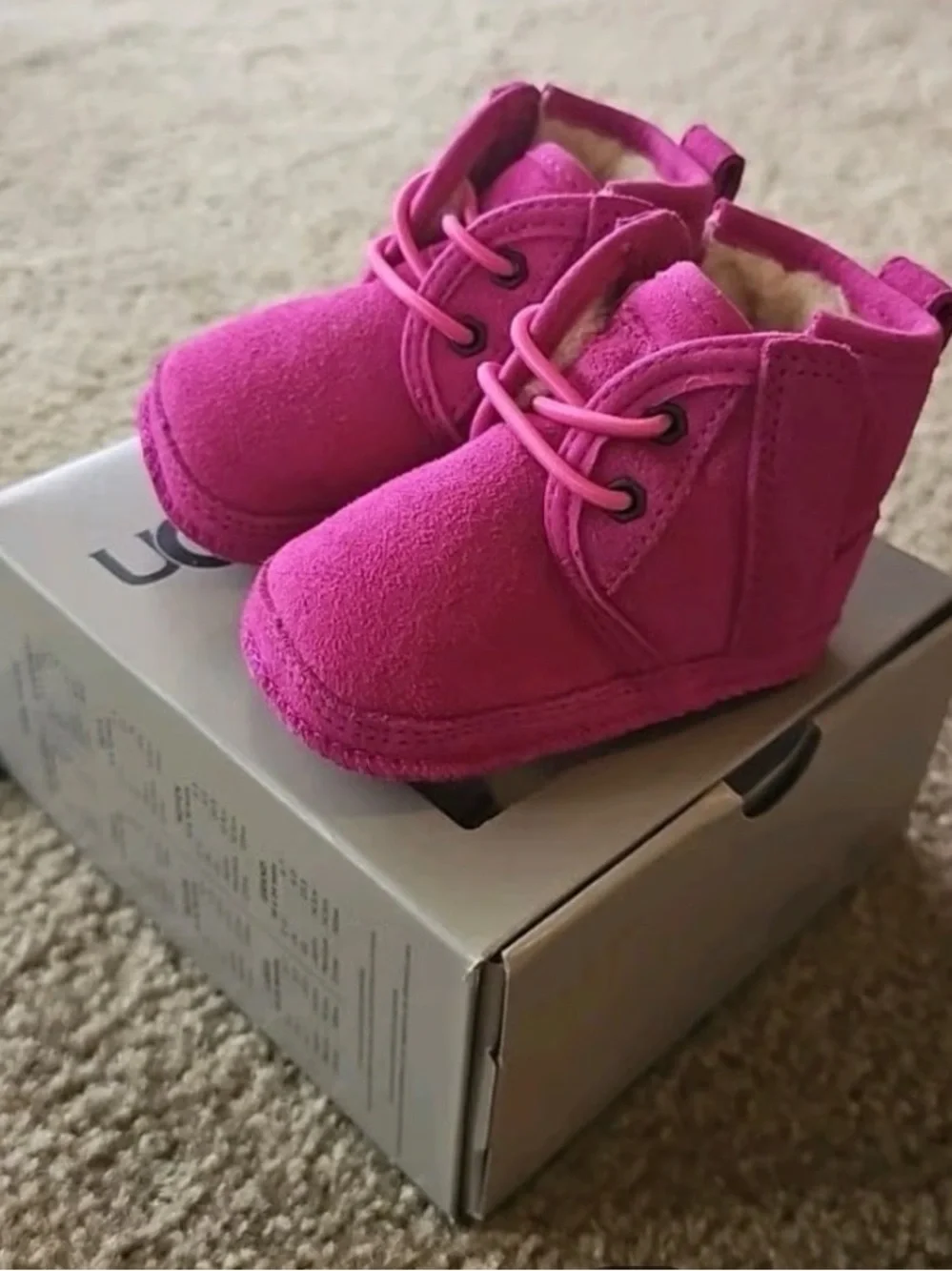 UGG NEUMEL Boots SIZE: 0/1